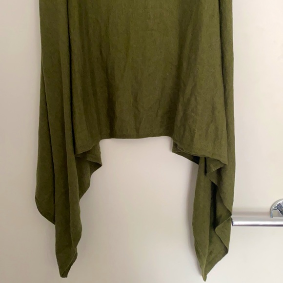 SHAE I Green Cardigan - Picture 6 of 7